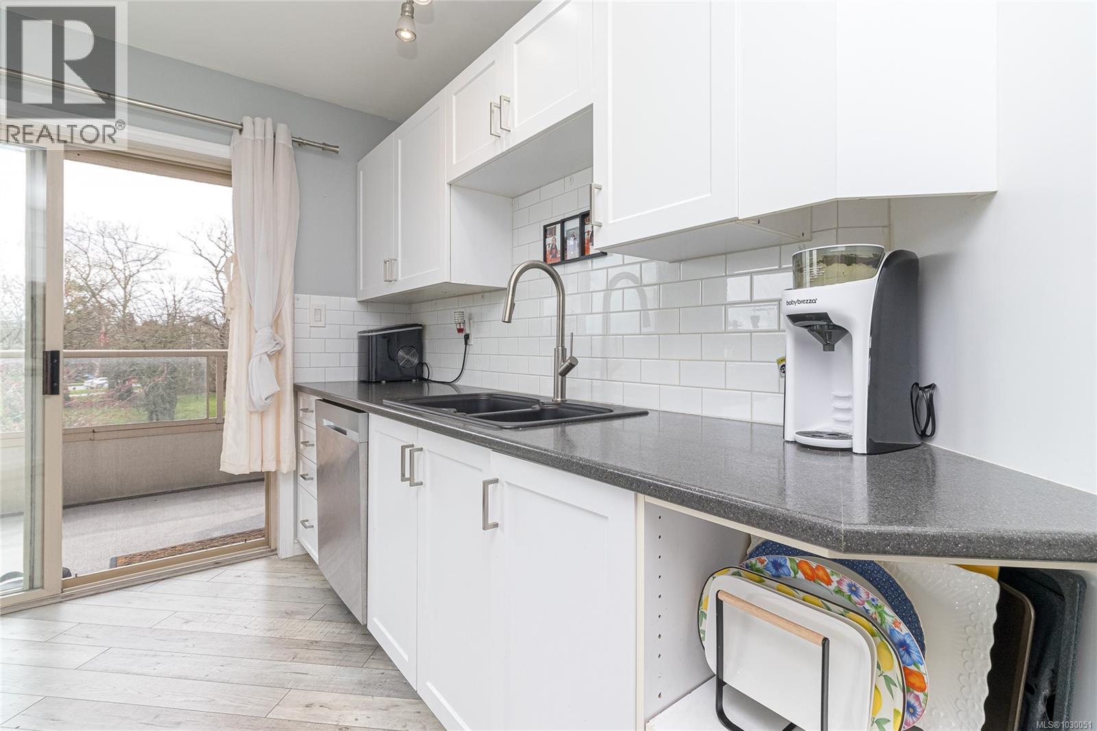 #306 3700 CAREY RD - 13