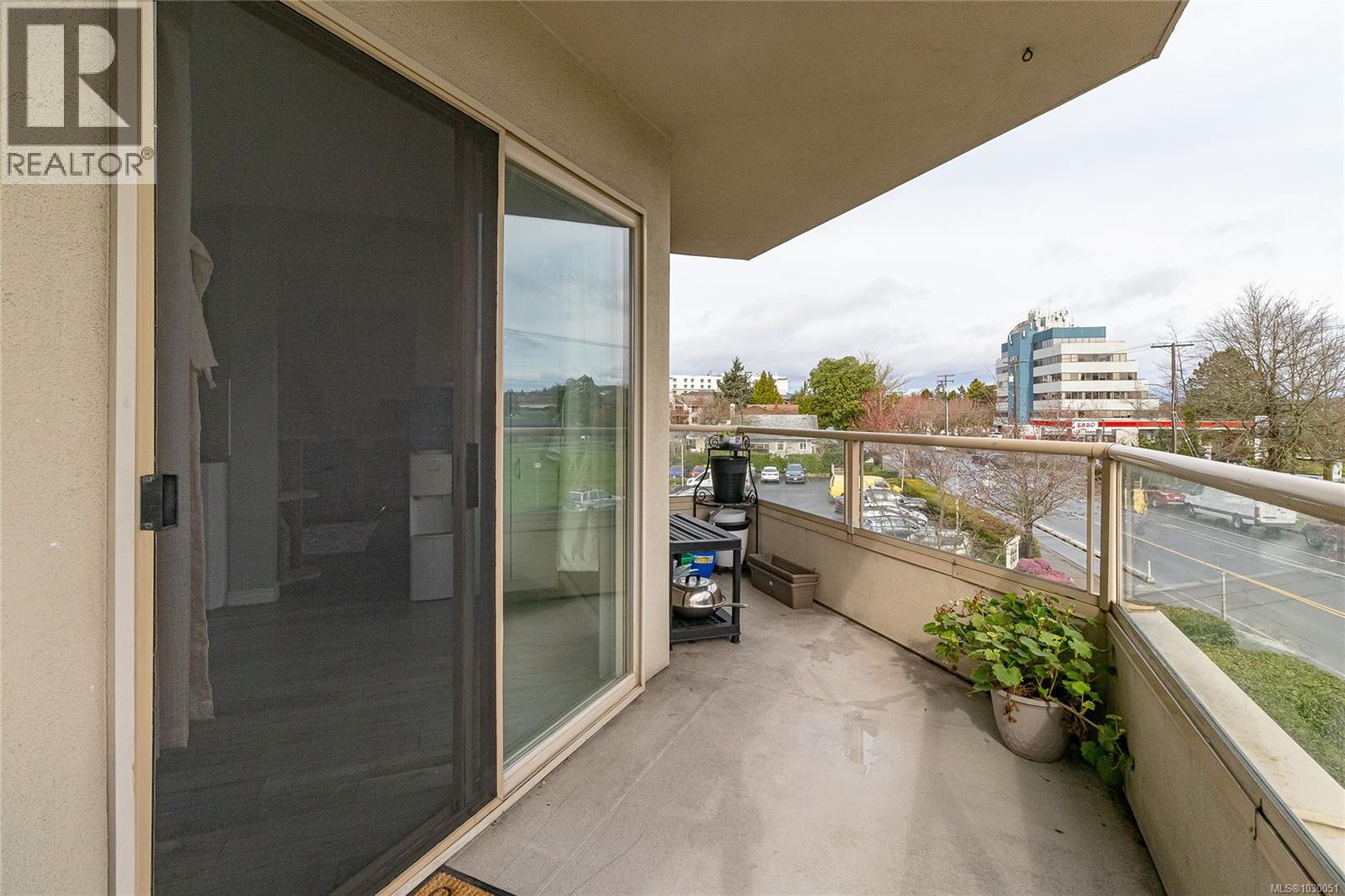 #306 3700 CAREY RD - 22