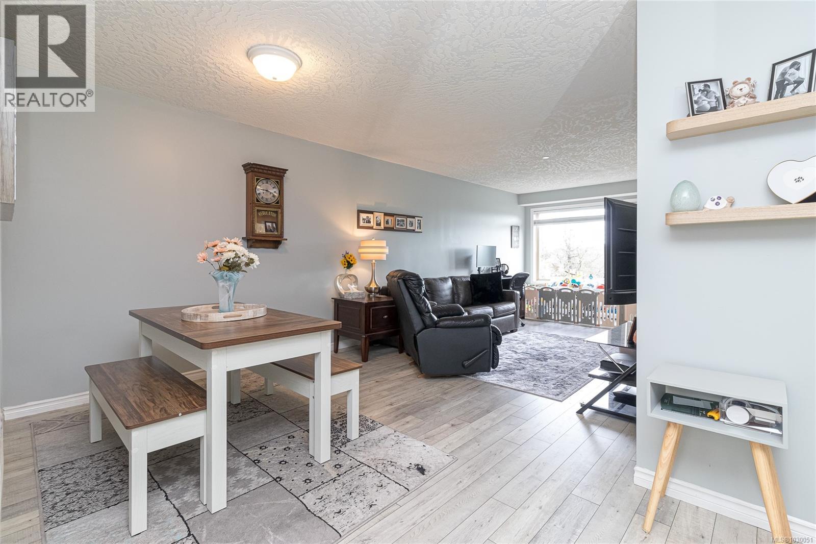 #306 3700 CAREY RD - 7