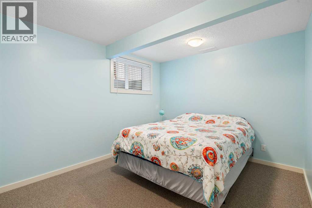 Single Family House for Sale in  Bridlecrest Court SW Bridlewood Calgary 