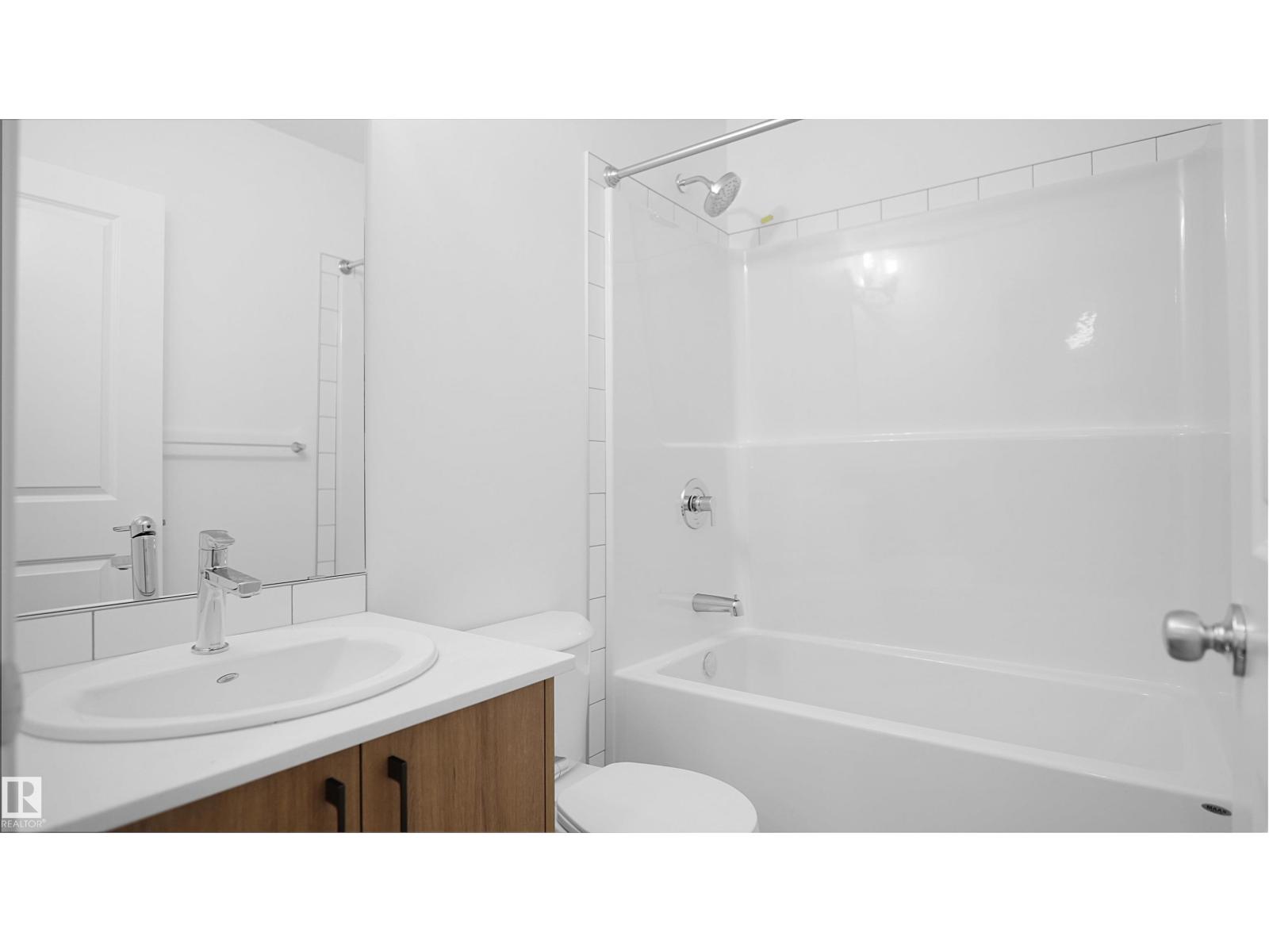 
          303 9207 228 Street NW
            <br/>
            <span>Edmonton</span>
            , 
            <span>AB</span>
             <span>T5T7R9</span>
         - Photo 19