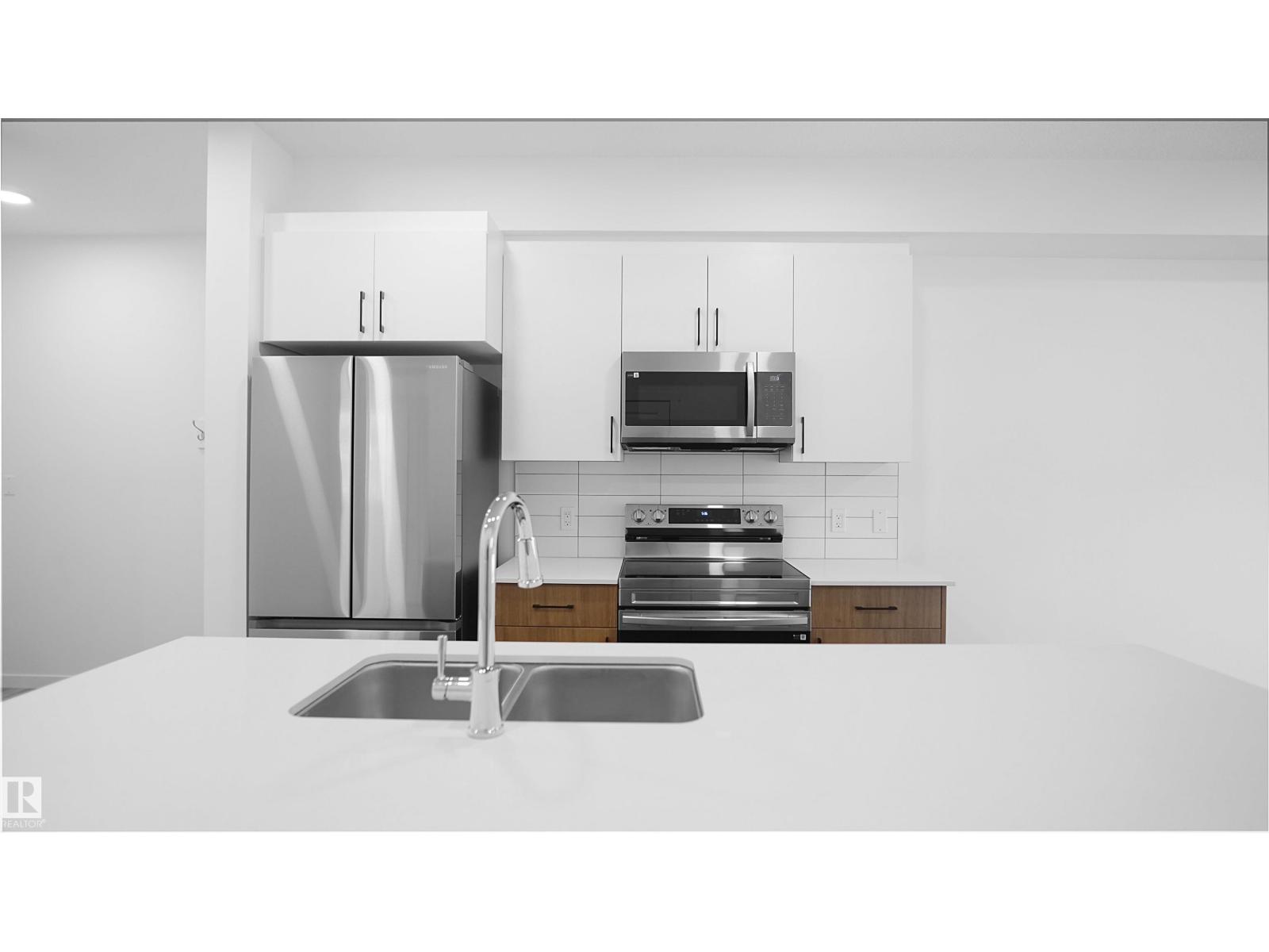 
          303 9207 228 Street NW
            <br/>
            <span>Edmonton</span>
            , 
            <span>AB</span>
             <span>T5T7R9</span>
         - Photo 13