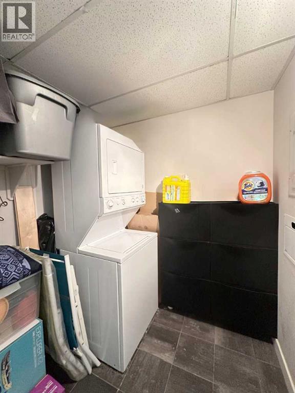 Single Family House for Sale in    Avenue SW Cliff Bungalow Calgary 