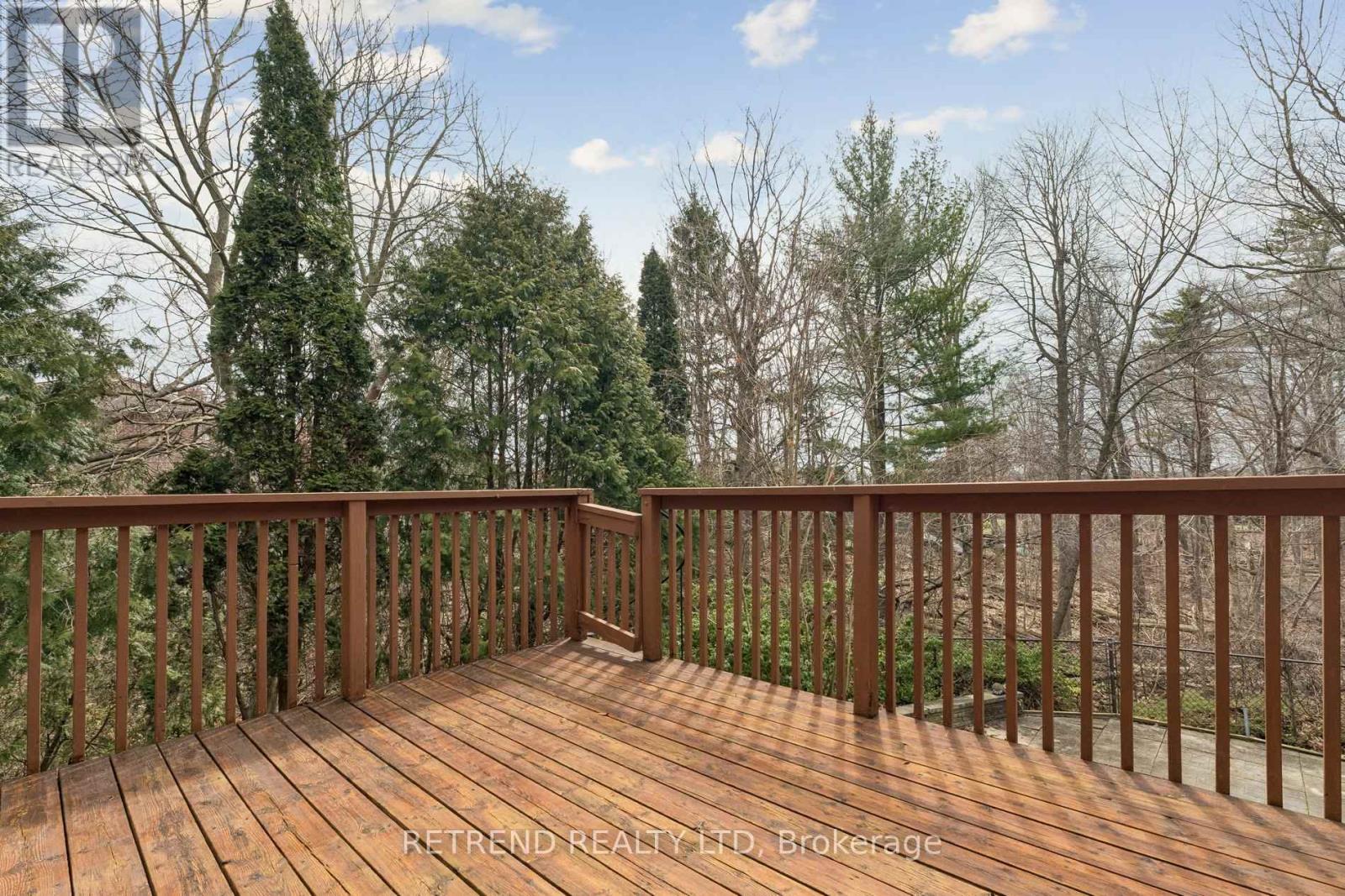 262 ATHABASCA STREET - 48