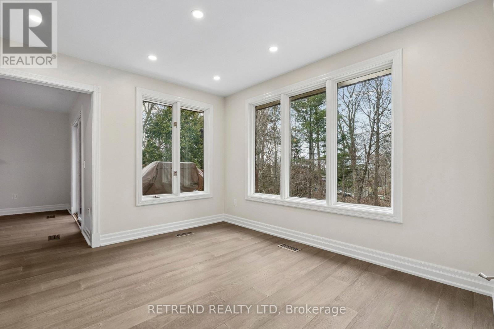 262 ATHABASCA STREET - 8