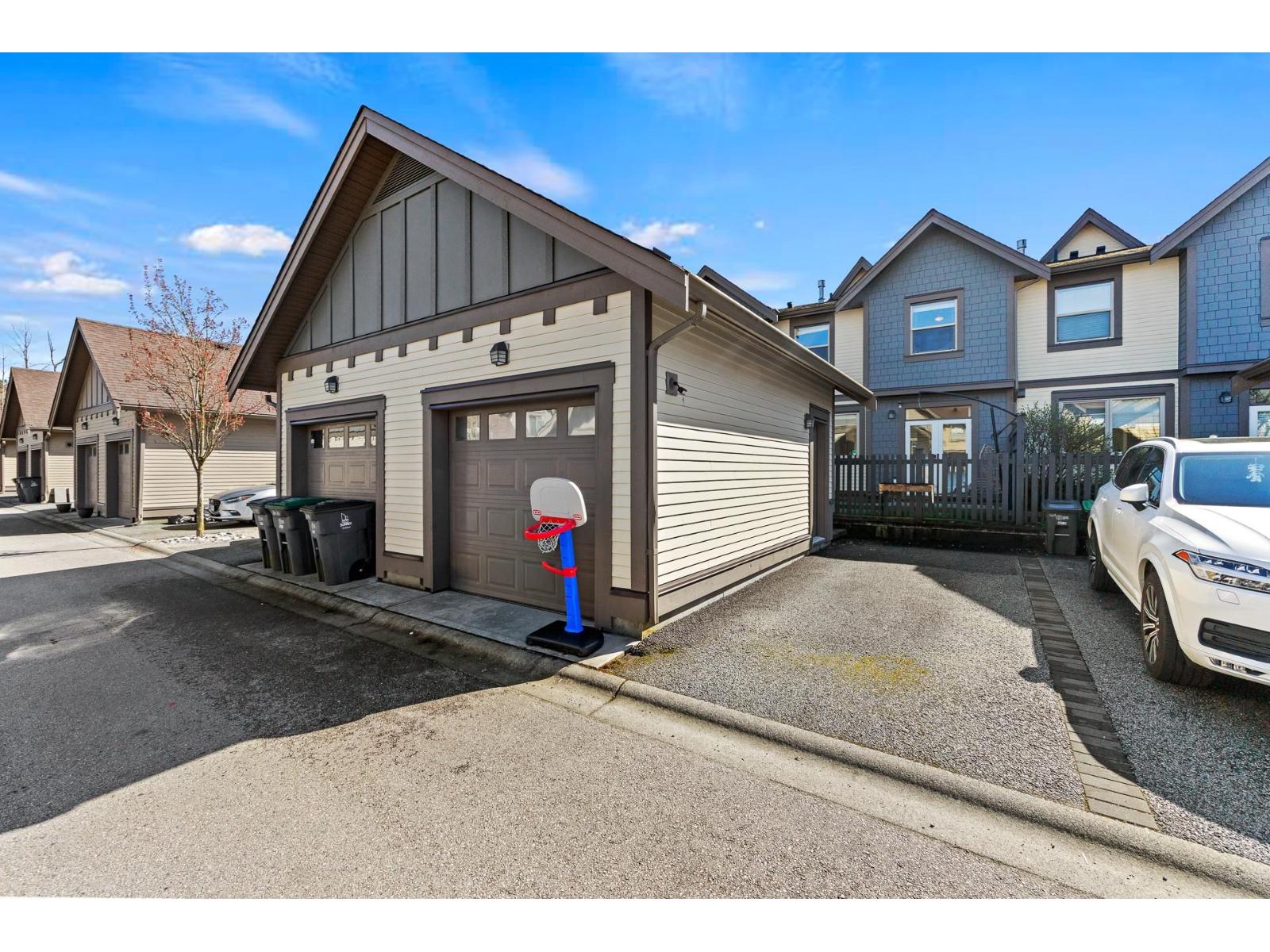 16511 24A AVENUE, Surrey