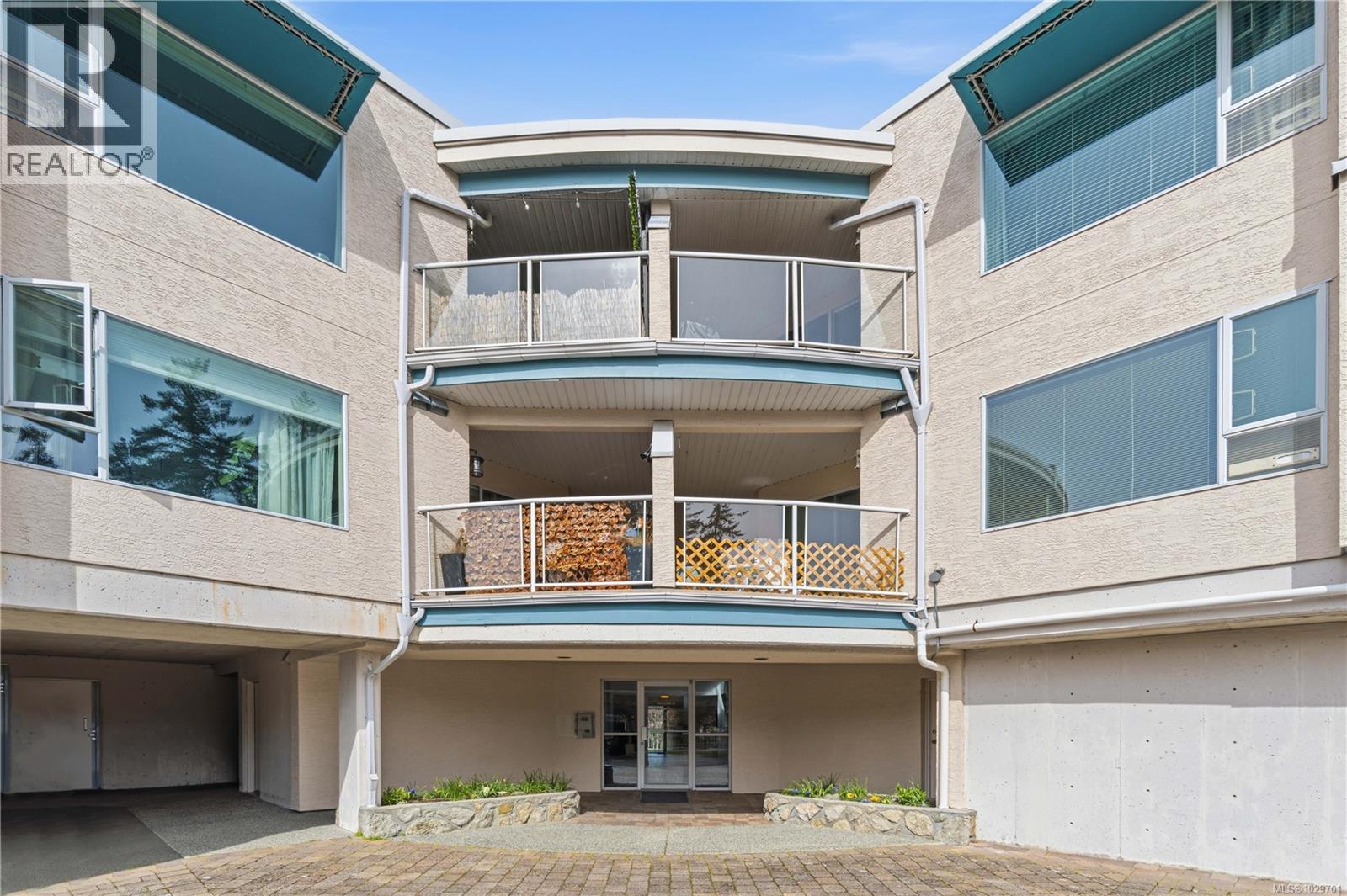 #107 4965 VISTA VIEW CRES - 32