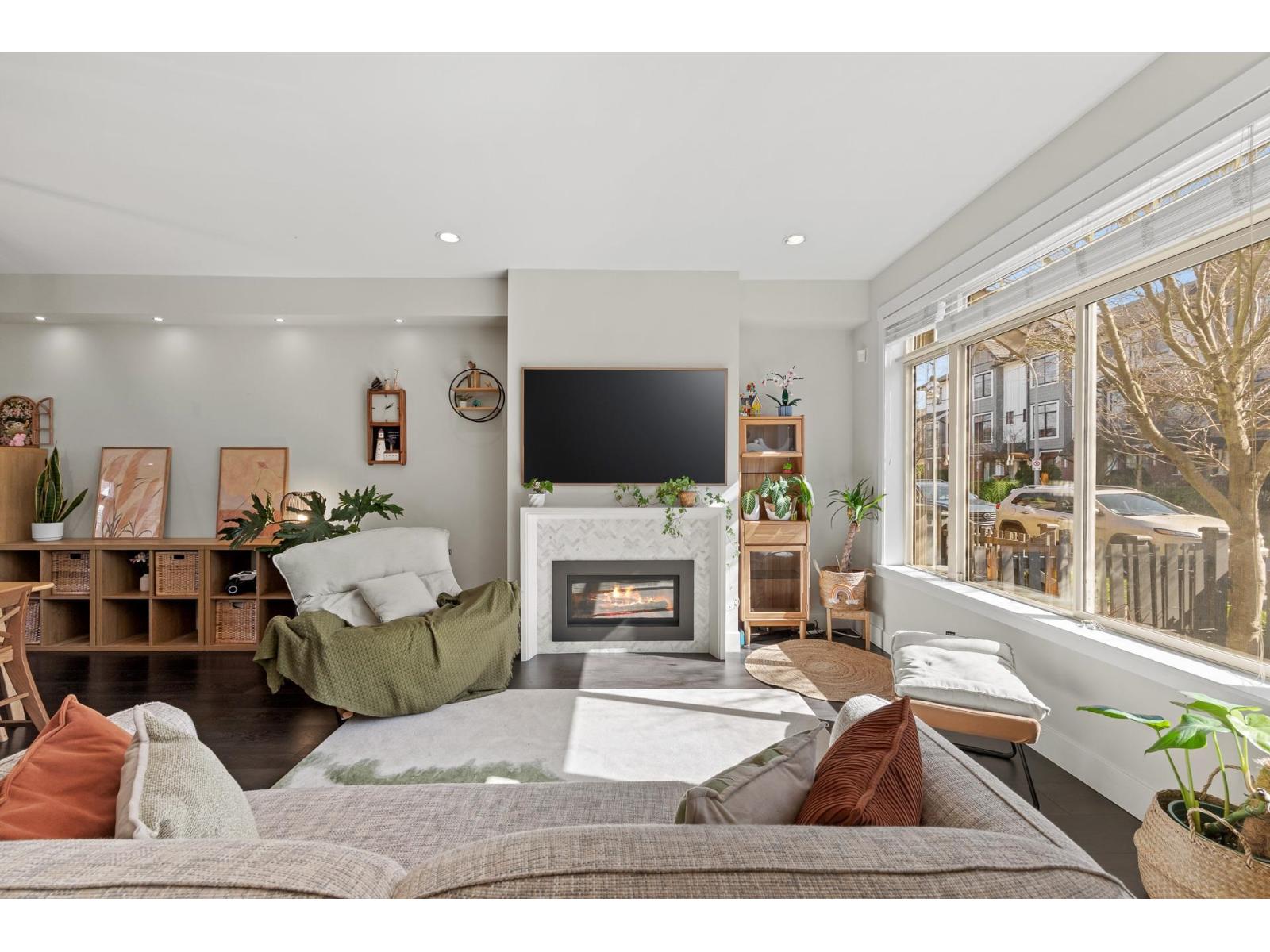 16511 24A AVENUE, Surrey