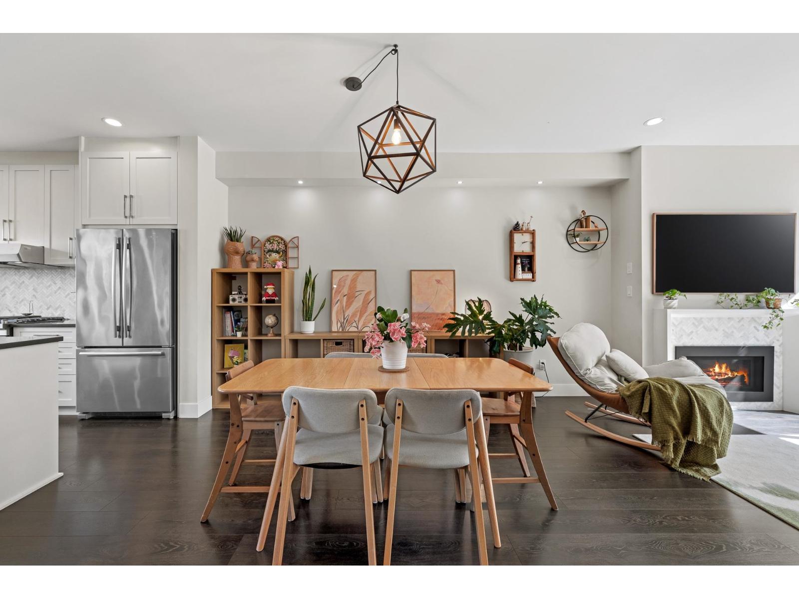 16511 24A AVENUE, Surrey