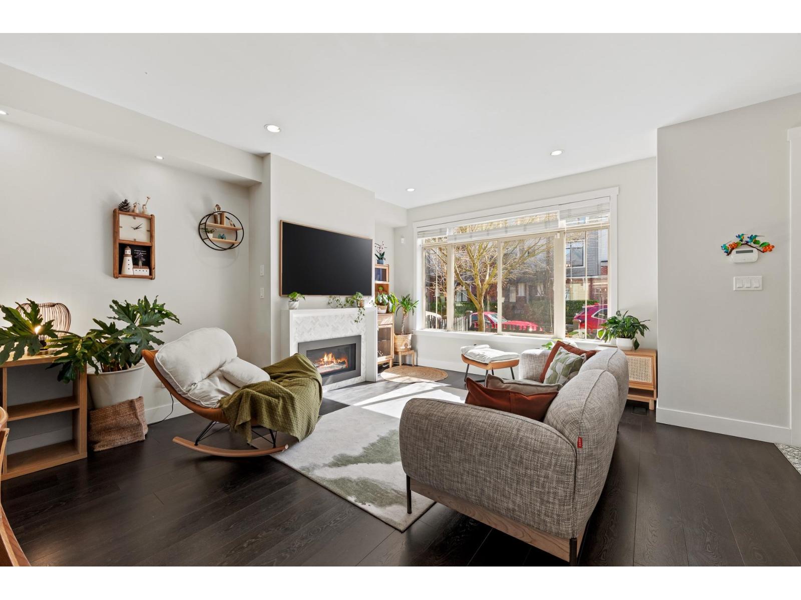 16511 24A AVENUE, Surrey