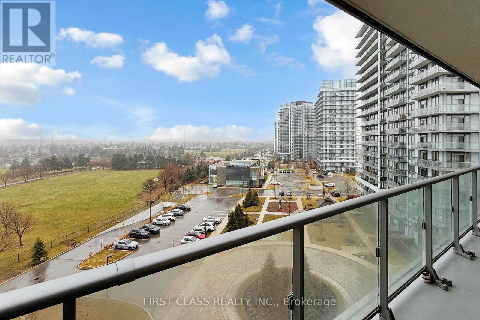 #705 4699 GLEN ERIN DRIVE - 26