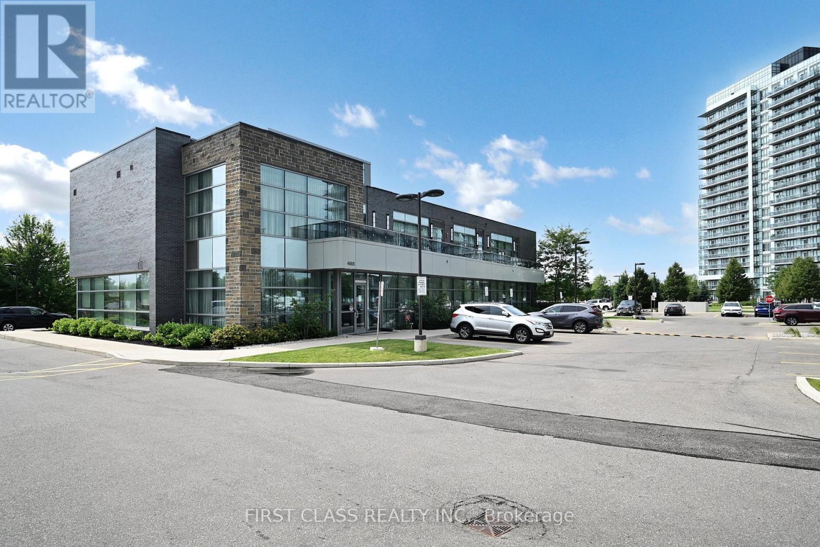 #705 4699 GLEN ERIN DRIVE - 28