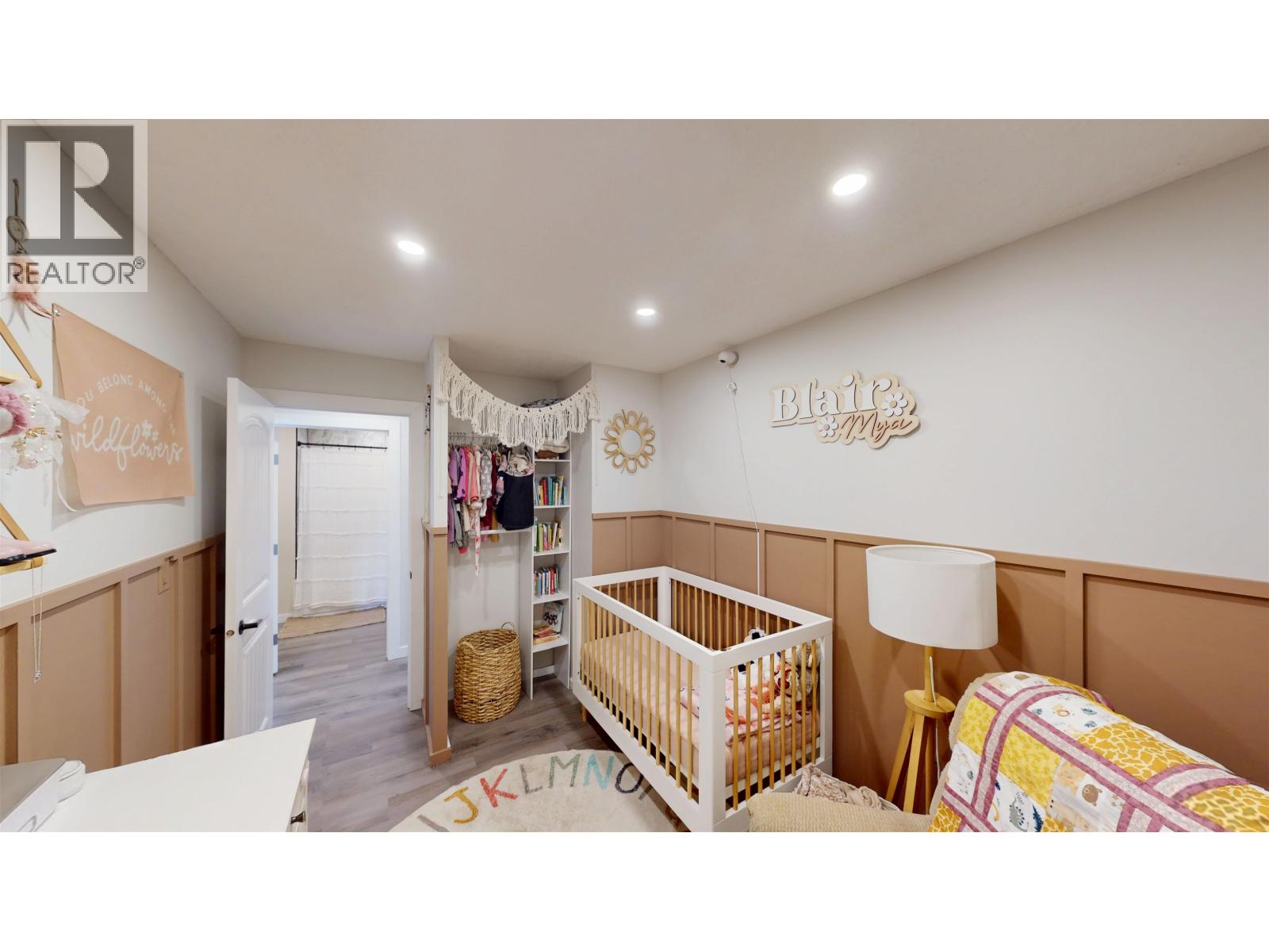 9811 112 AVENUE - 14