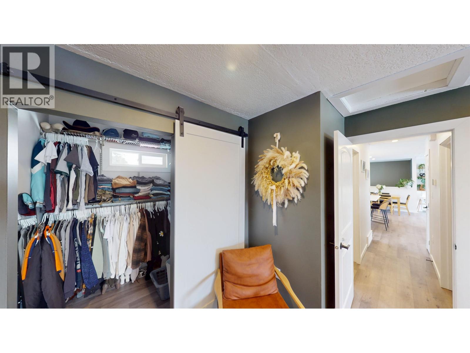 9811 112 AVENUE - 17