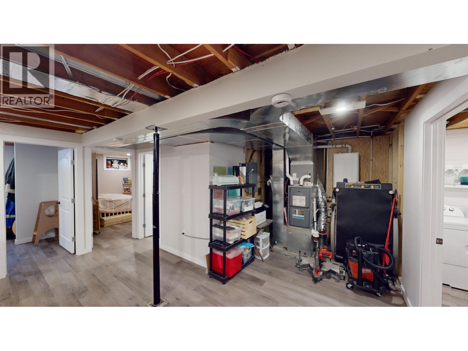 9811 112 AVENUE - 23