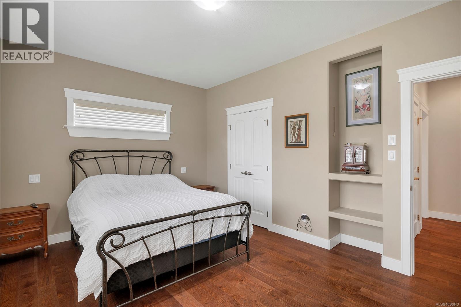 542 PARK FOREST DR - 12