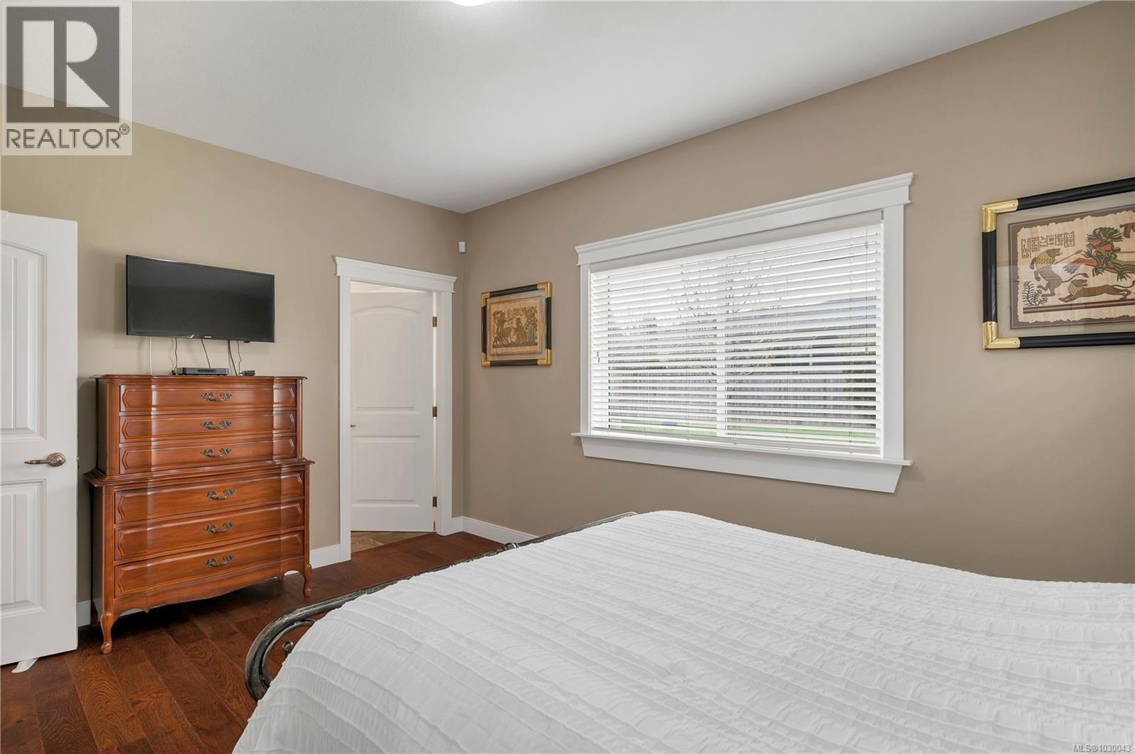 542 PARK FOREST DR - 13