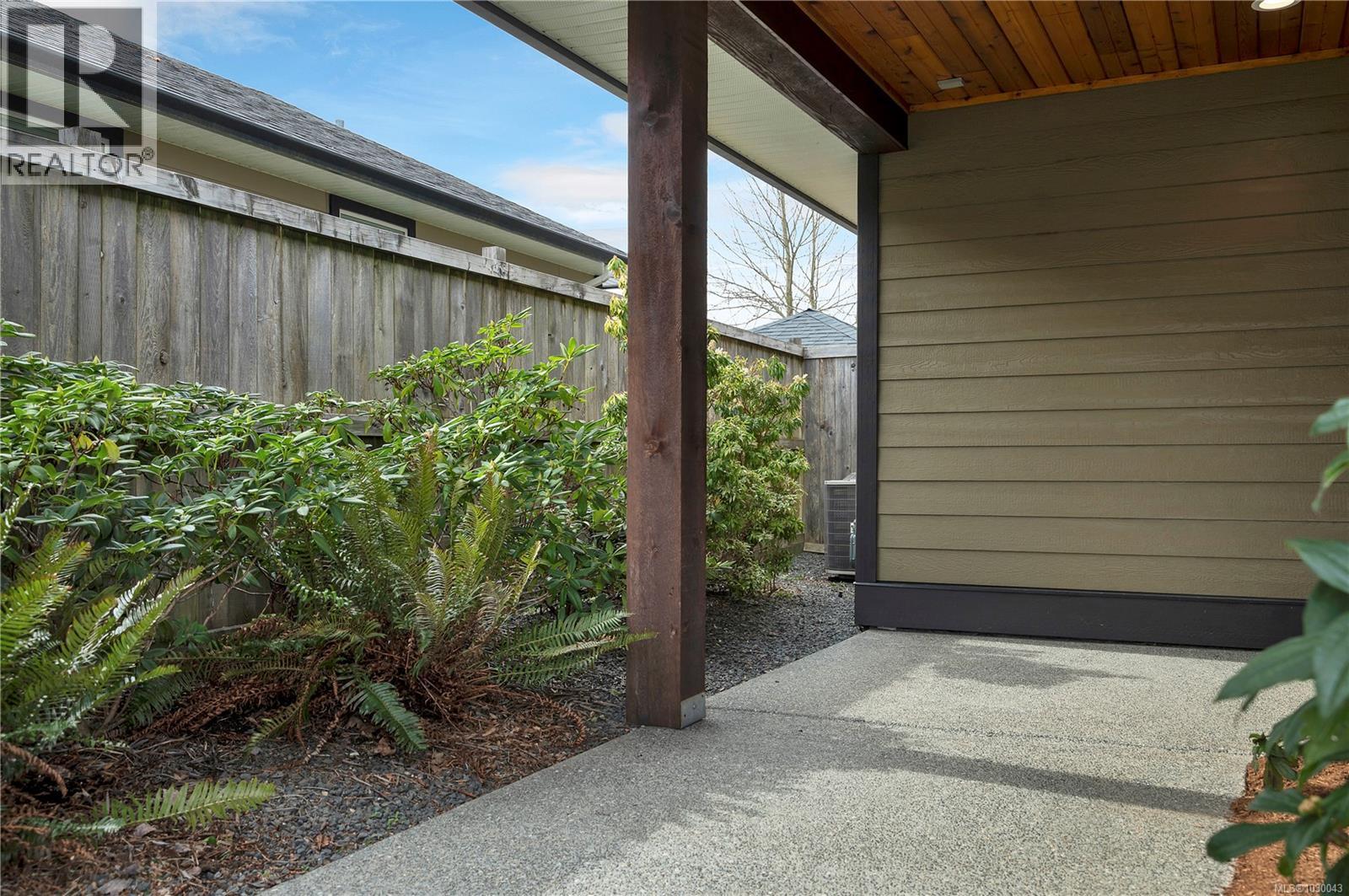 542 PARK FOREST DR - 32