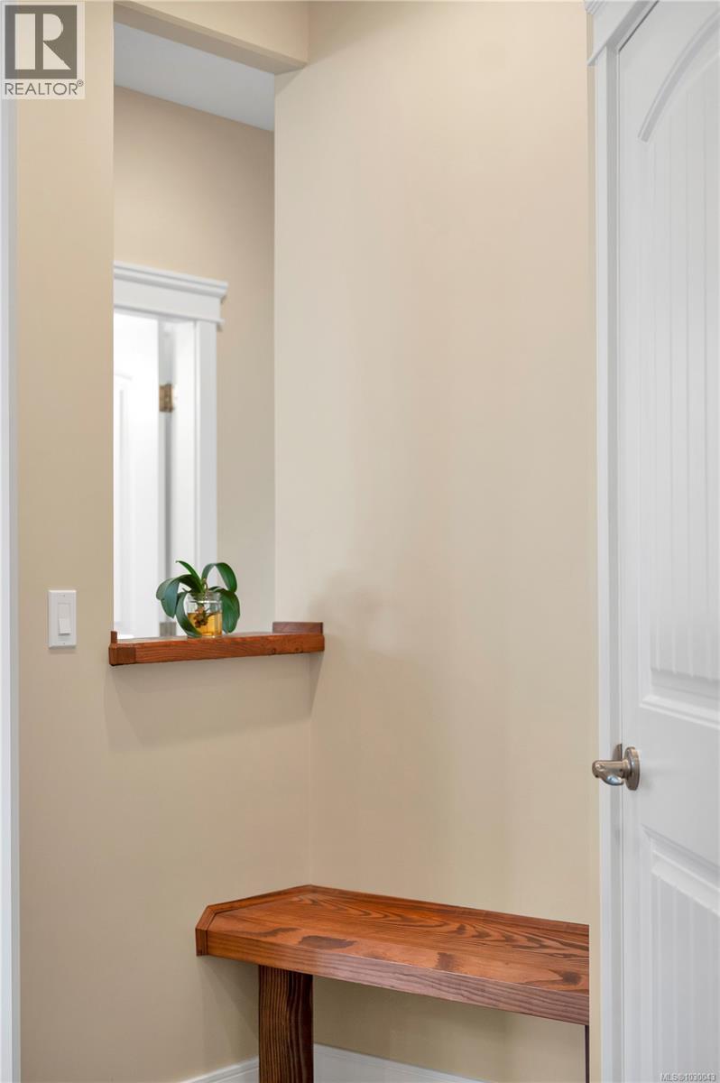 542 PARK FOREST DR - 4