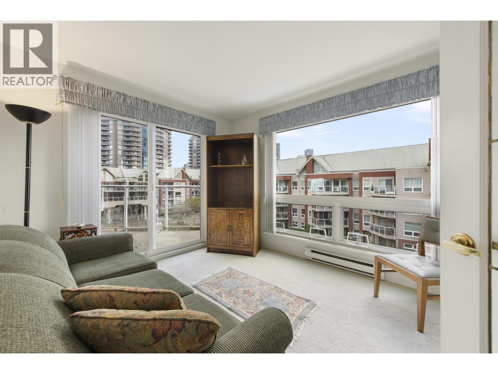 407 1230 QUAYSIDE DRIVE, New Westminster