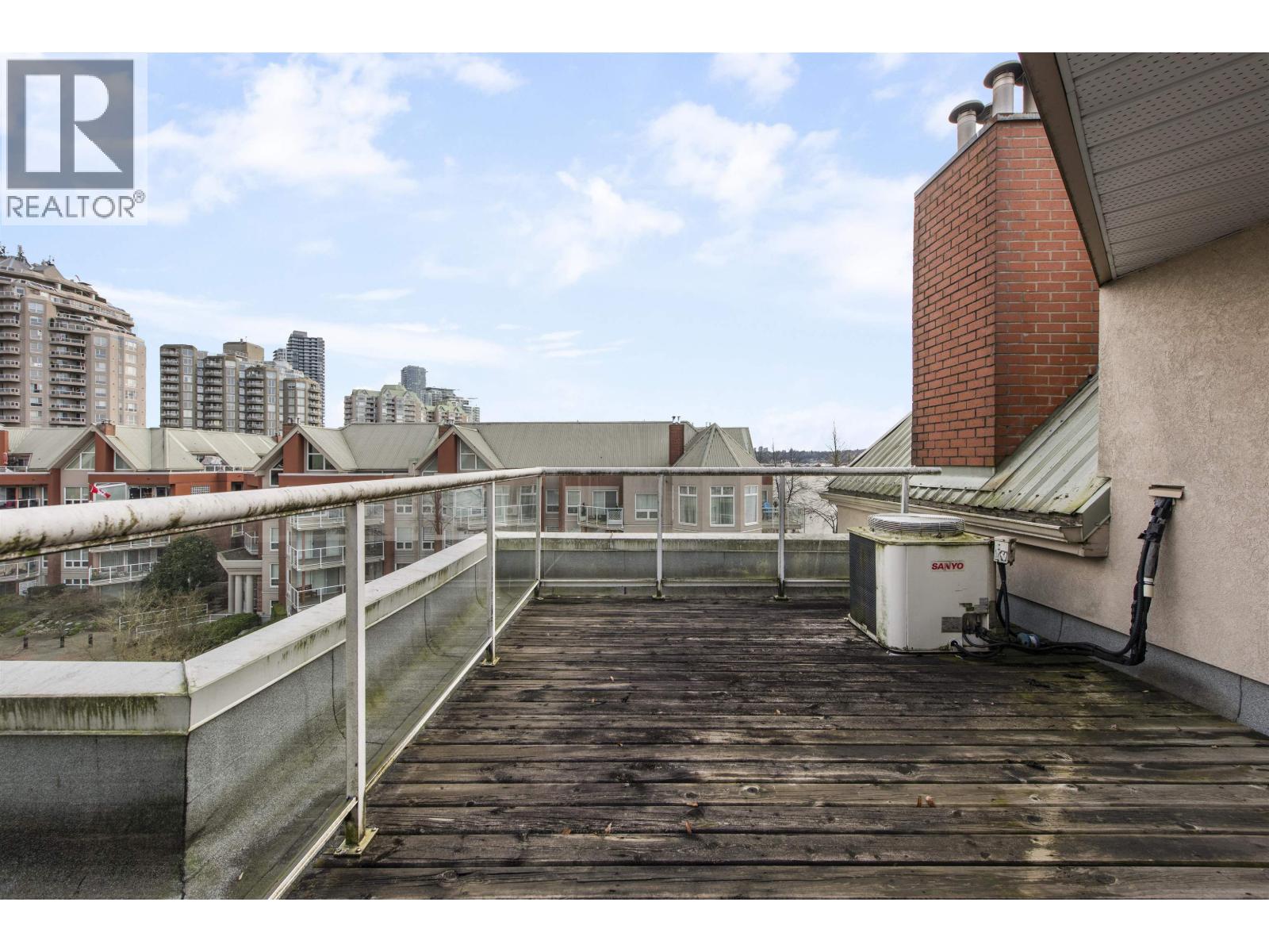 407 1230 QUAYSIDE DRIVE, New Westminster