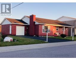 15 Cox Avenue thumbnail 2