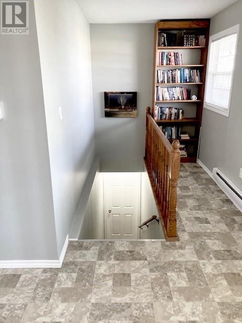 15 Cox Avenue - 14