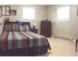 15 Cox Avenue thumbnail 16