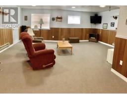 15 Cox Avenue thumbnail 29