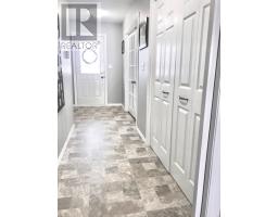15 Cox Avenue thumbnail 27