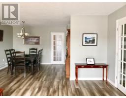 15 Cox Avenue thumbnail 46