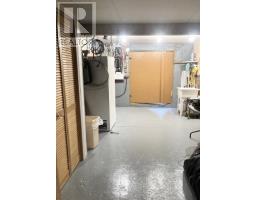 15 Cox Avenue thumbnail 43
