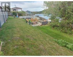 15 Cox Avenue thumbnail 7