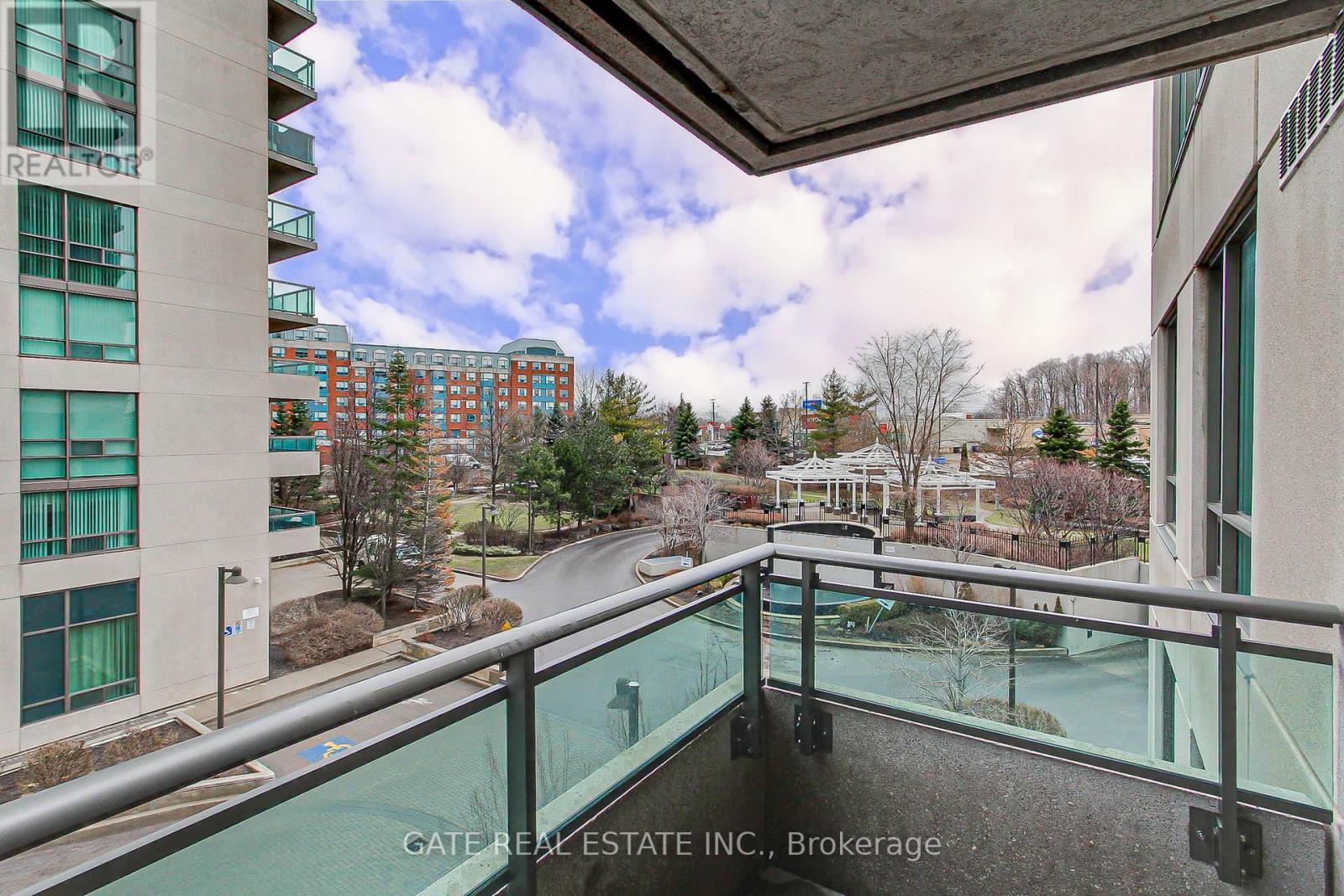 #308 88 GRANGEWAY AVENUE - 22