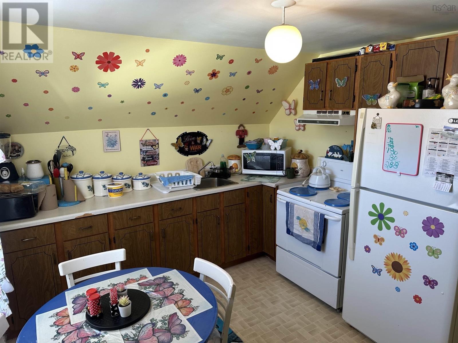 Property 2 of 22 of 1326 Main Street