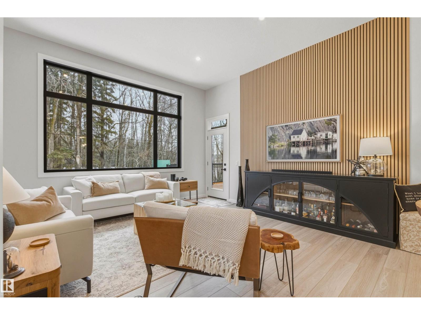 157 REDWING WD, St. Albert