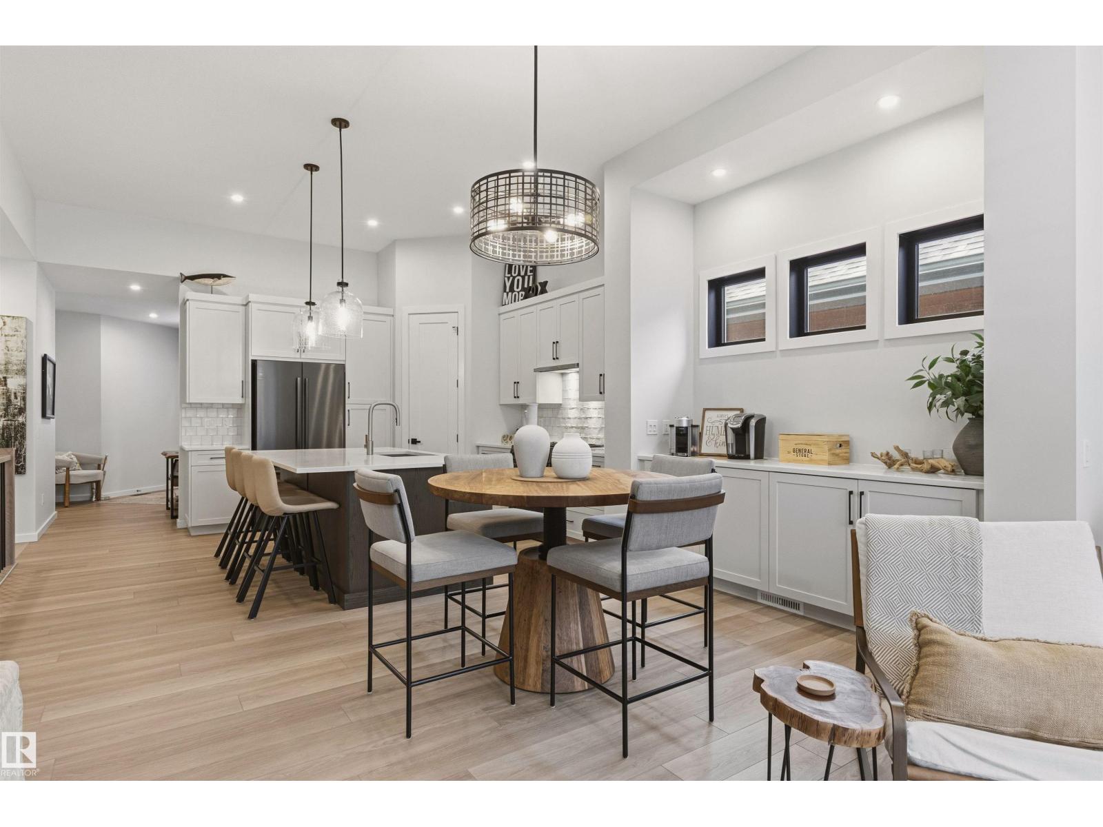 157 REDWING WD, St. Albert