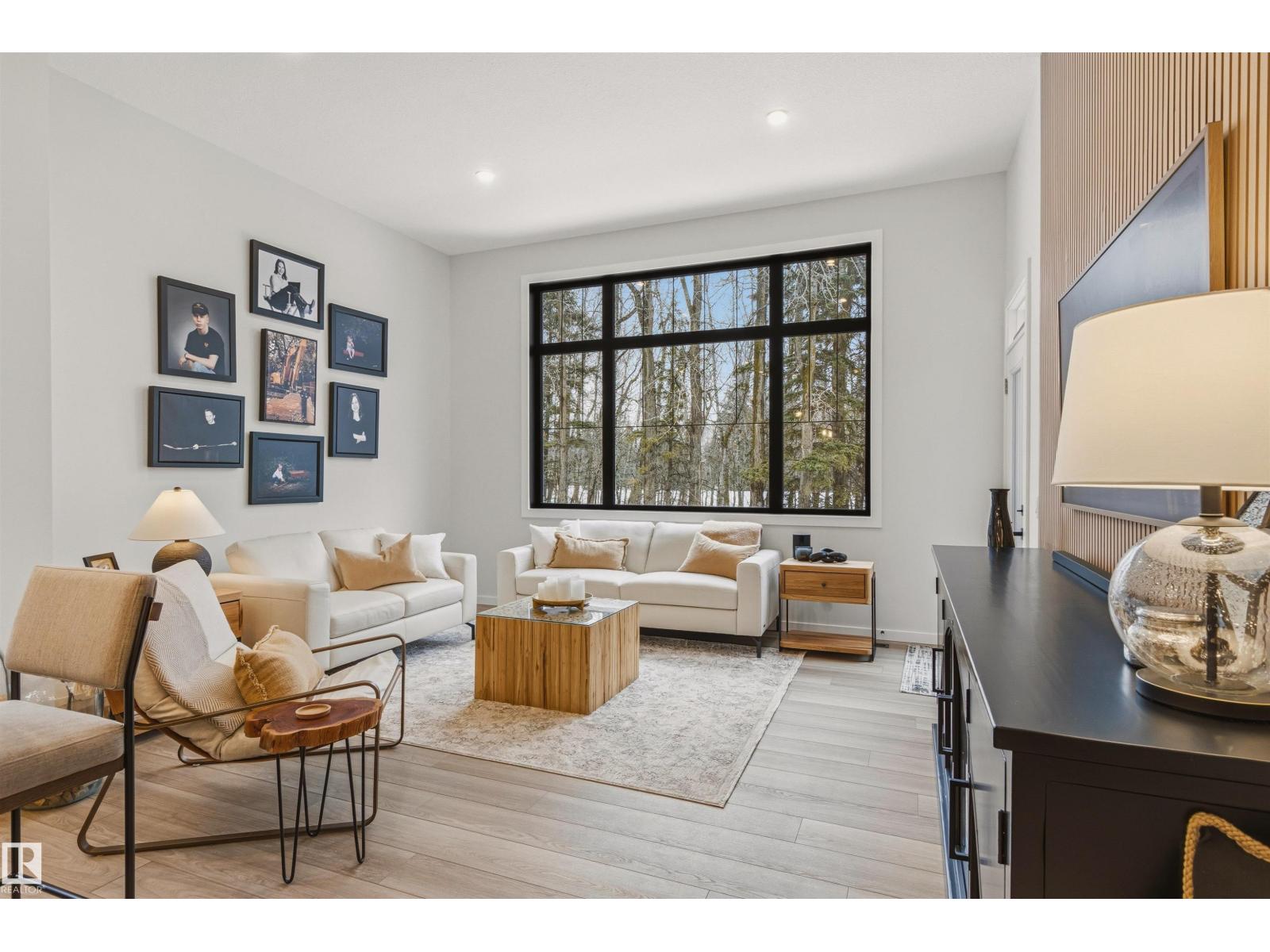 157 REDWING WD, St. Albert