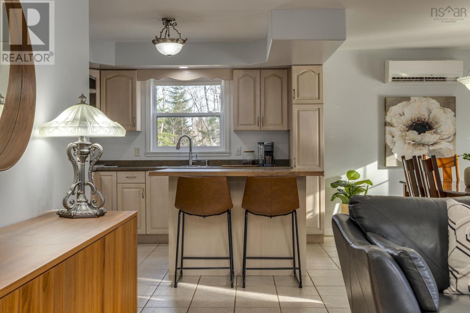 Property 24 of 51 of 44 Tattenham Crescent