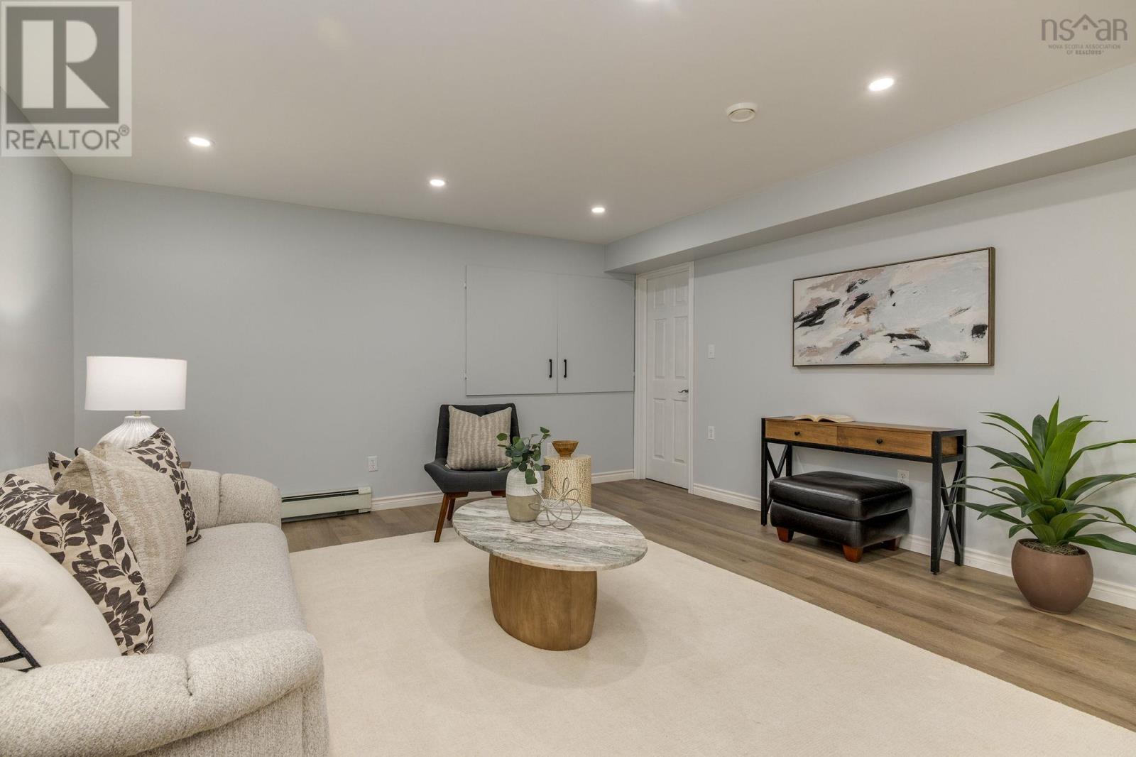 Property 4 of 51 of 44 Tattenham Crescent