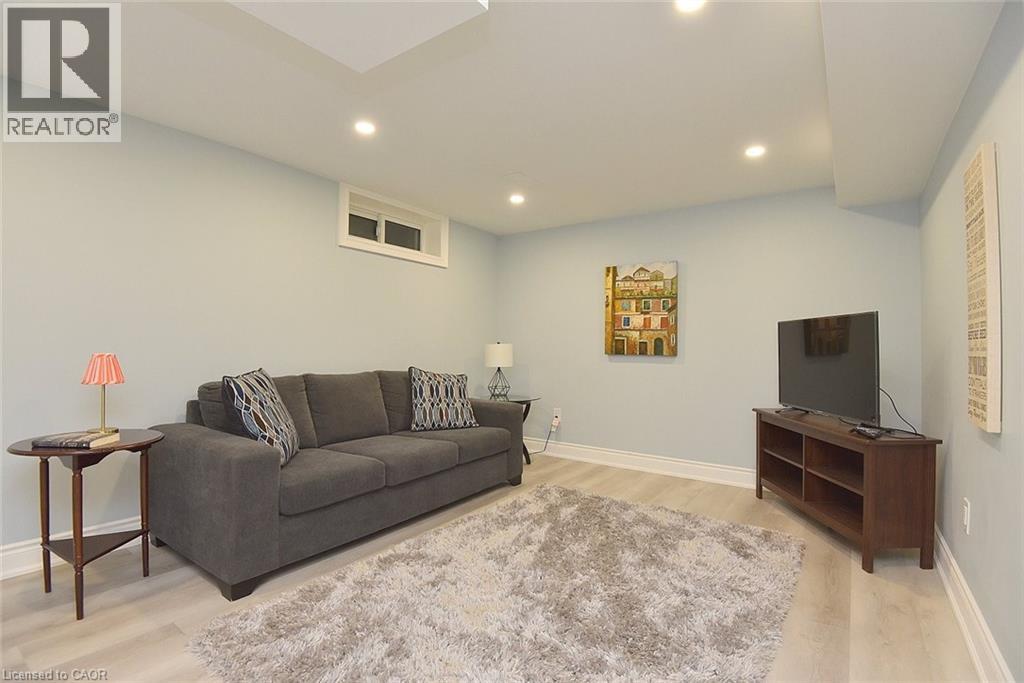 12 BEN NEVIS Drive, Stoney Creek, Ontario, L8G4J6 — Photo 35