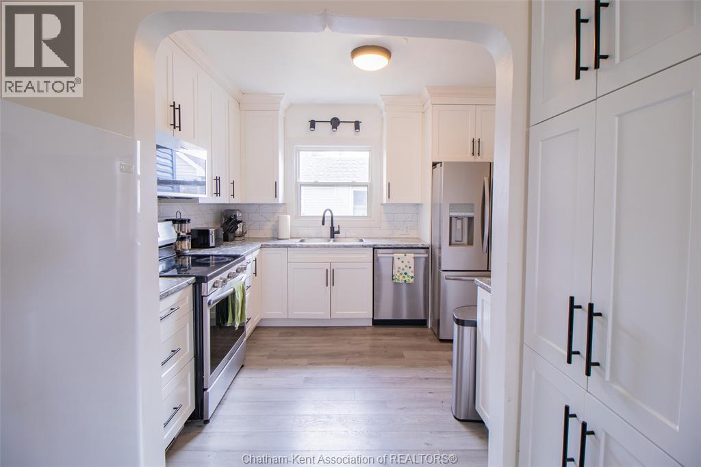177 WOODS STREET - 11