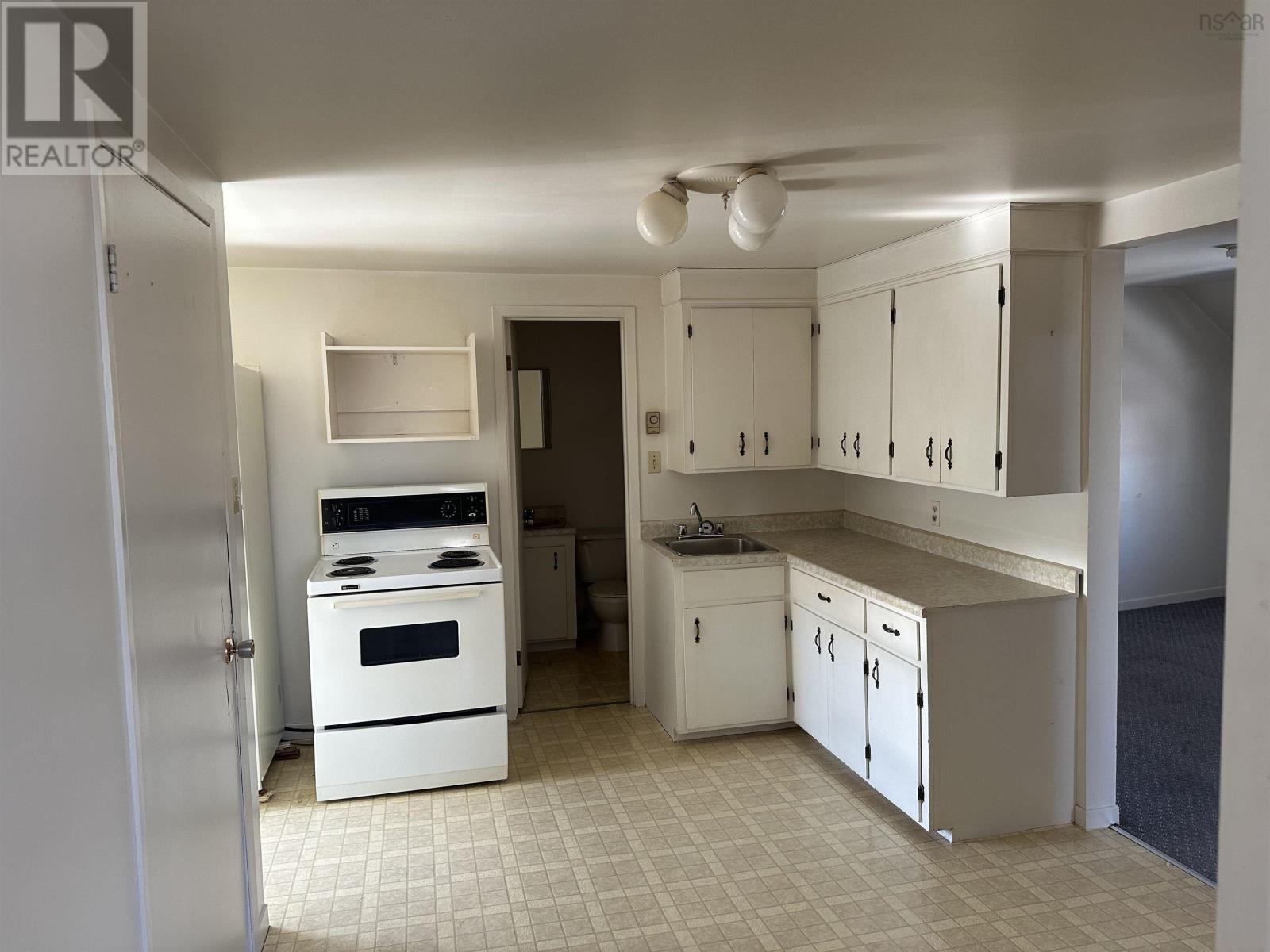 Property 2 of 48 of 1334 Main Street