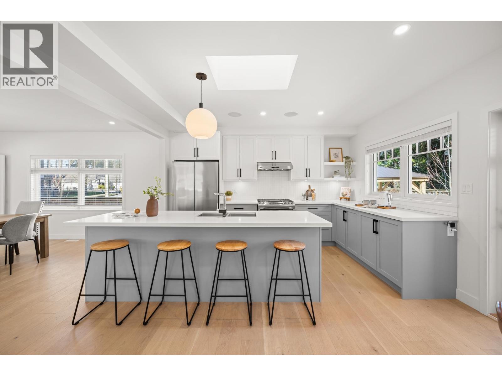 4770 54A Street - photo 2