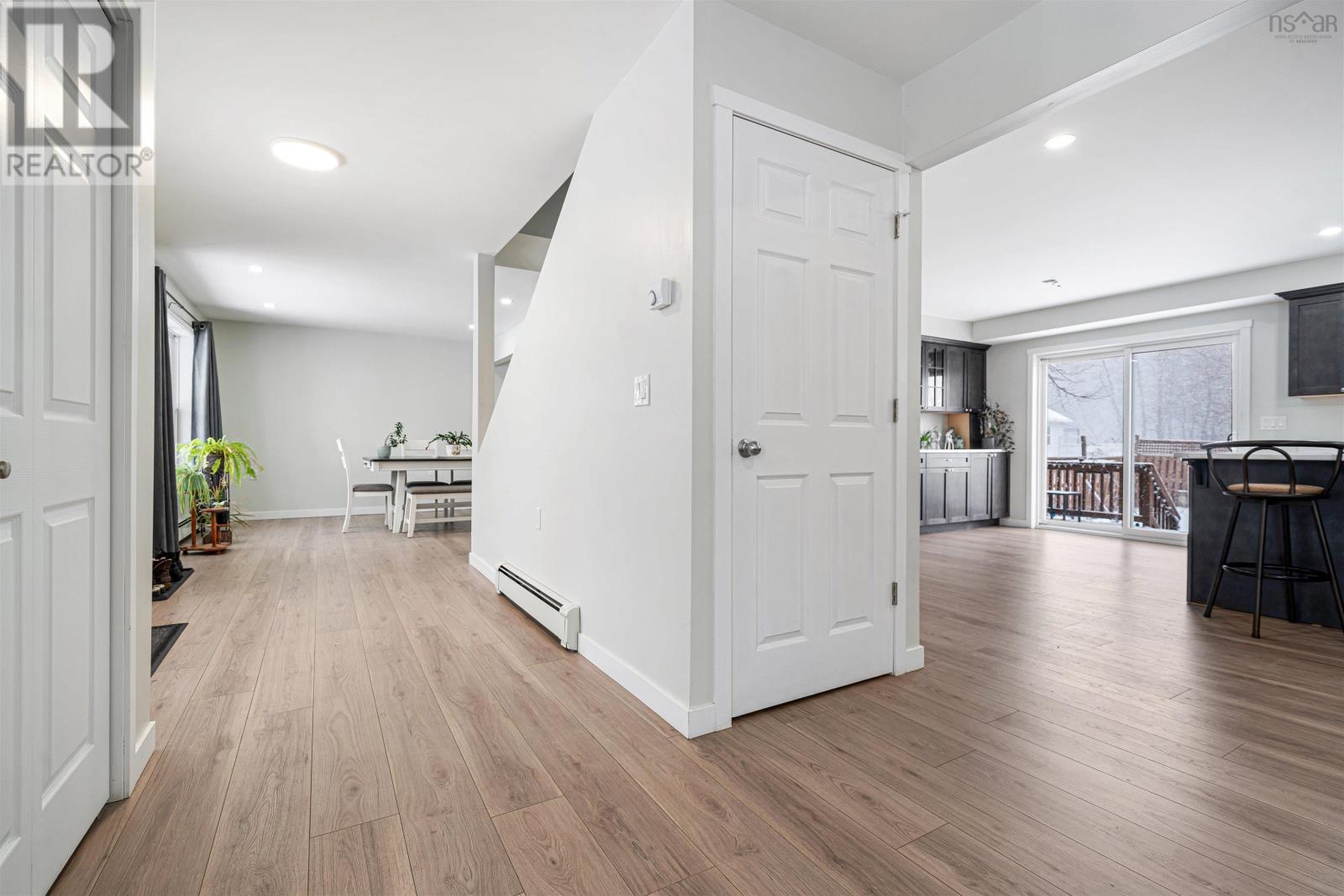 Property 36 of 36 of 1568 North Main Street