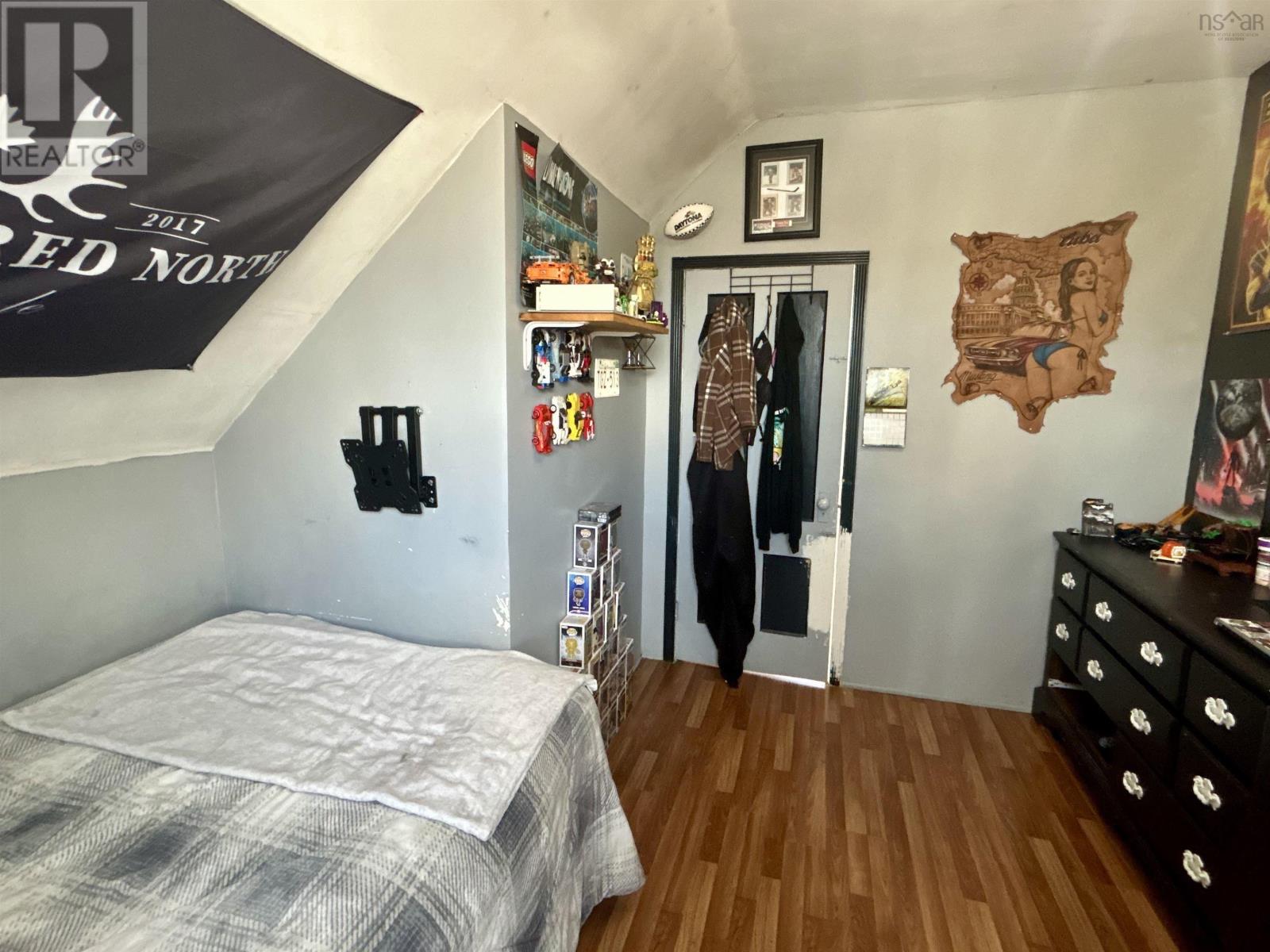 Property 31 of 47 of 55 View Street