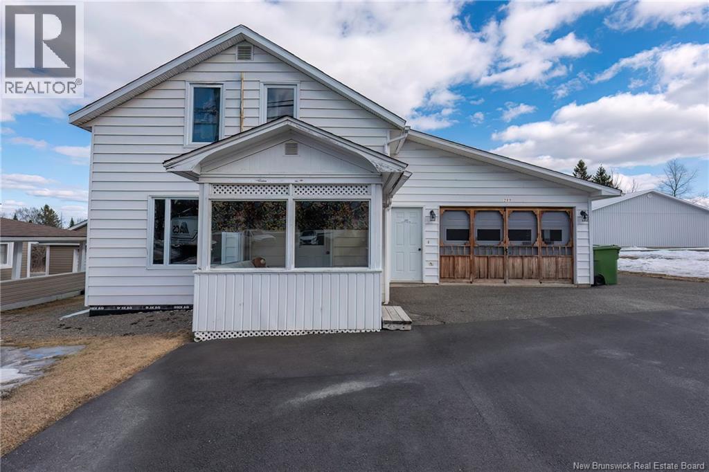 289 Portage Road - 1