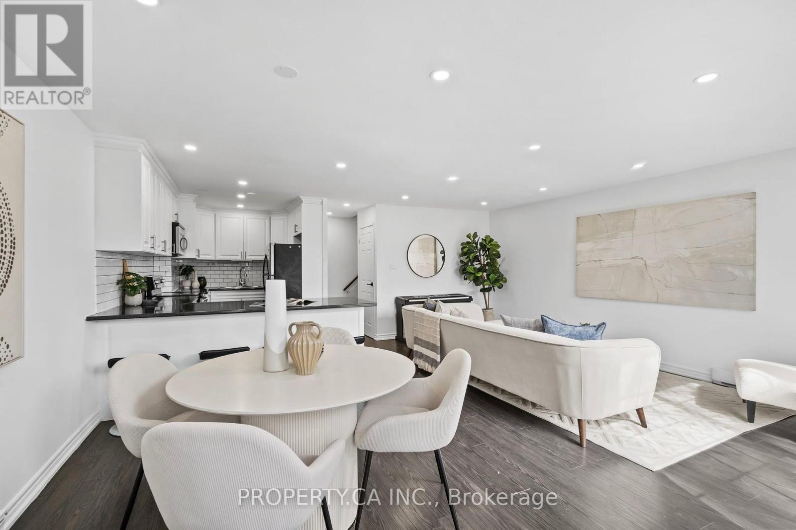 179 - 1055 DUNDAS STREET E