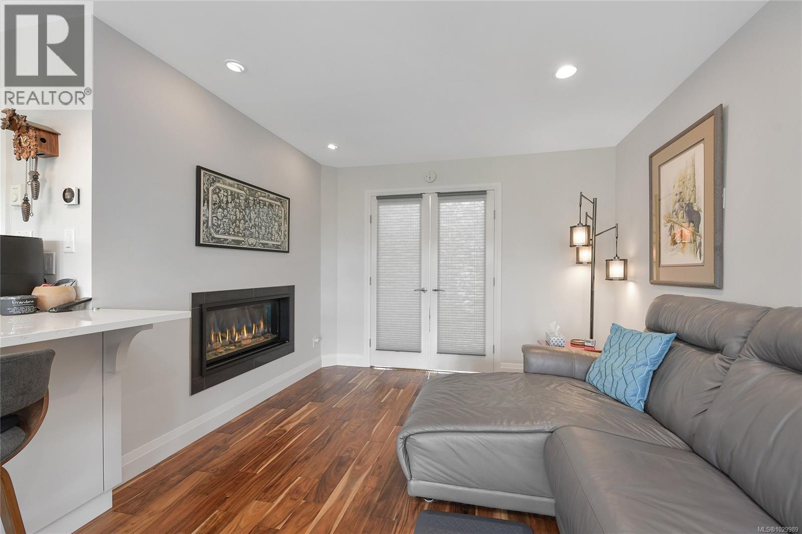  597 Pine Ridge Drive, Cobble Hill