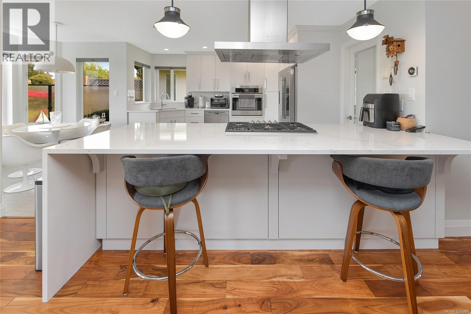  597 Pine Ridge Drive, Cobble Hill